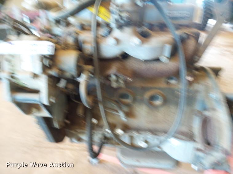 image for item DE9580 Isuzu 2.2L four cylinder industrial diesel engine