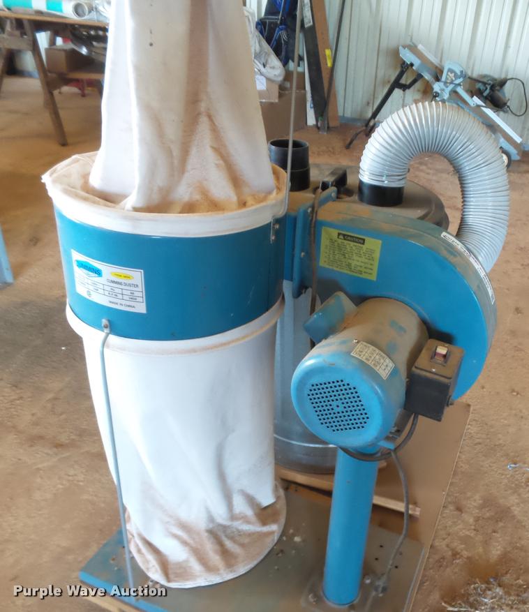 image for item DE9583 Cummins dust collector