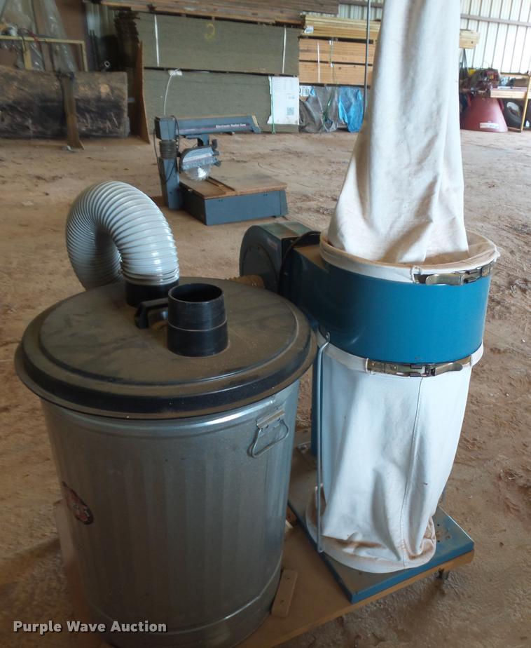 image for item DE9583 Cummins dust collector