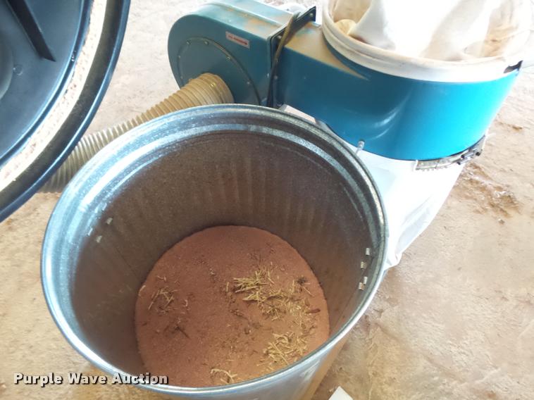 image for item DE9583 Cummins dust collector