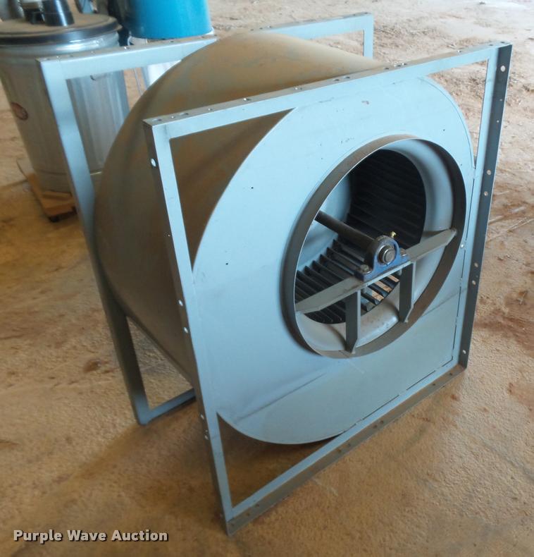 image for item DE9584 Dayton 3C736 blower