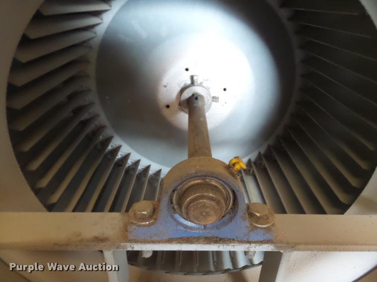 image for item DE9584 Dayton 3C736 blower