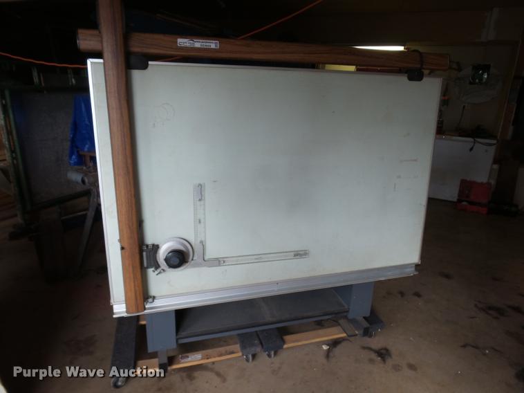 image for item DE9609 3' x 5' drafting table