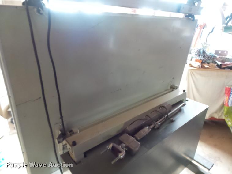 image for item DE9609 3' x 5' drafting table