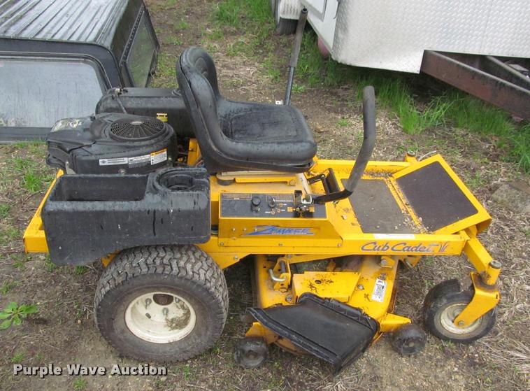 image for item DG9404 Cub Cadet Z-Force lawn mower