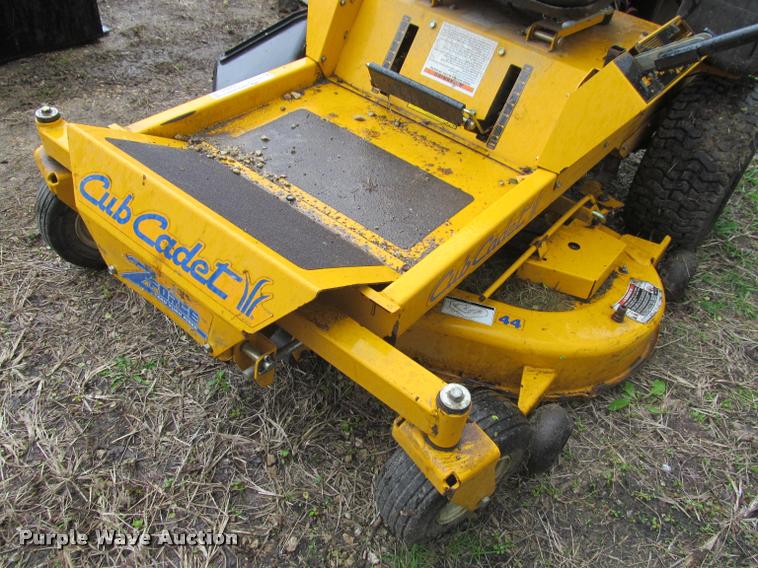image for item DG9404 Cub Cadet Z-Force lawn mower