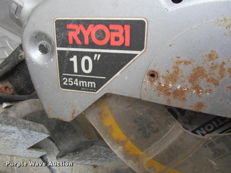 image for item DG9405 (2) saws