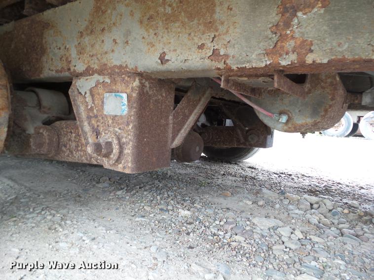 image for item DH9281 1998 Wabash dry van trailer