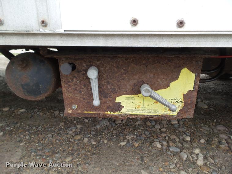 image for item DH9281 1998 Wabash dry van trailer