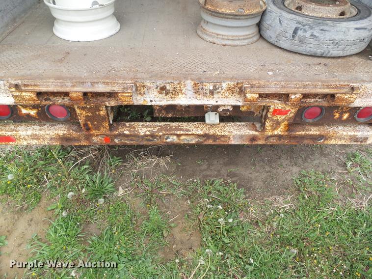 image for item DH9281 1998 Wabash dry van trailer