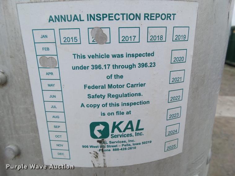 image for item DH9282 1998 Fruehauf dry van trailer