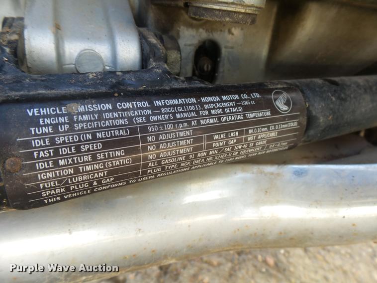 image for item DI9712 1980 Honda Goldwing motorcycle