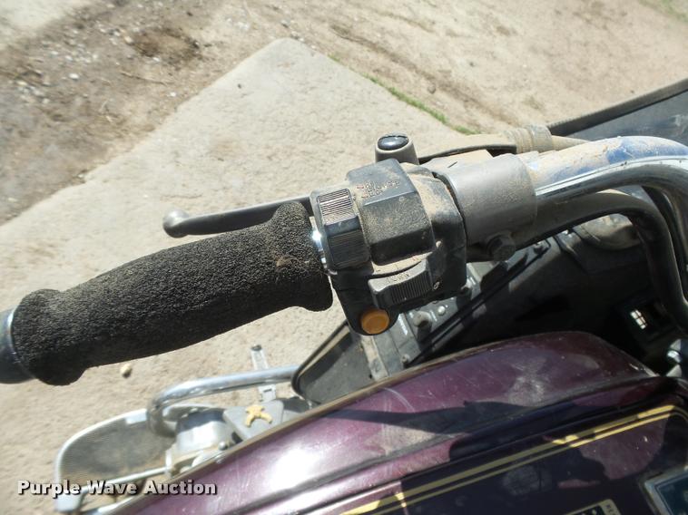 image for item DI9712 1980 Honda Goldwing motorcycle