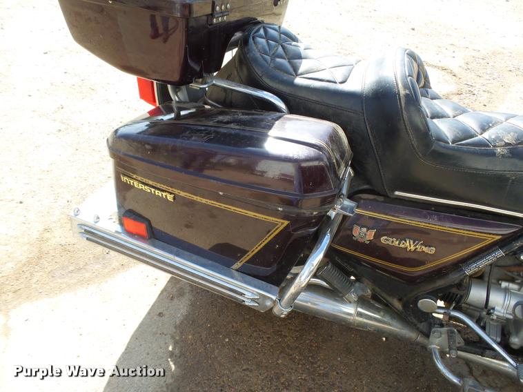 image for item DI9712 1980 Honda Goldwing motorcycle