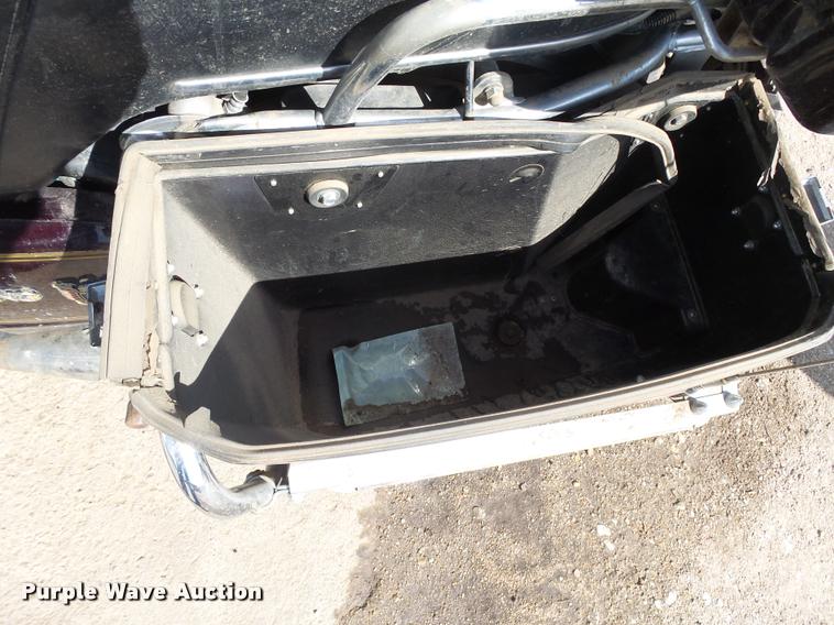 image for item DI9712 1980 Honda Goldwing motorcycle