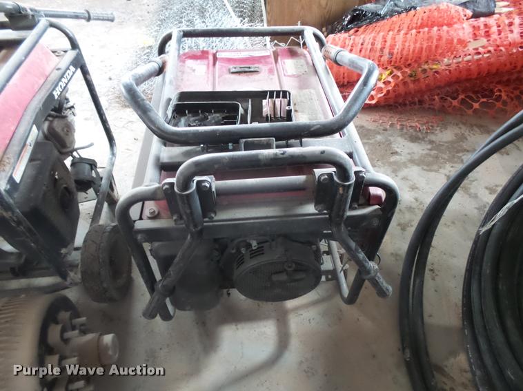 image for item DI9737 (2) Honda EMS6500SX generators