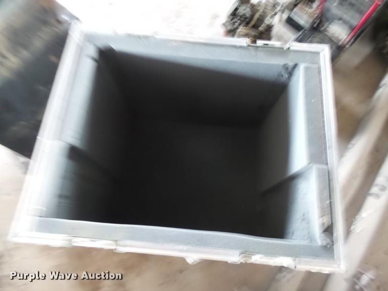 image for item DI9739 (2) RKI toolboxes