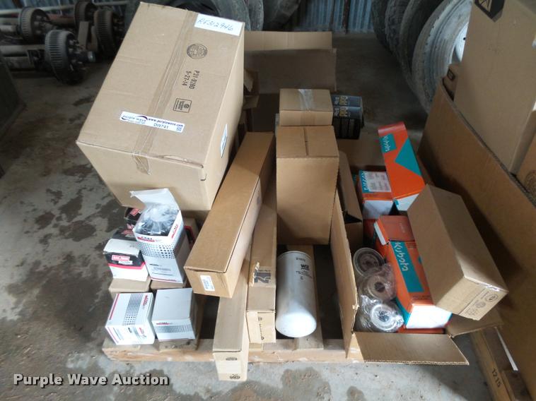 image for item DI9741 John Deere and Kubota filters