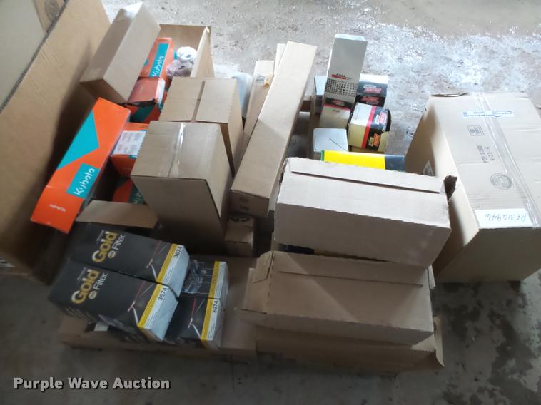 image for item DI9741 John Deere and Kubota filters