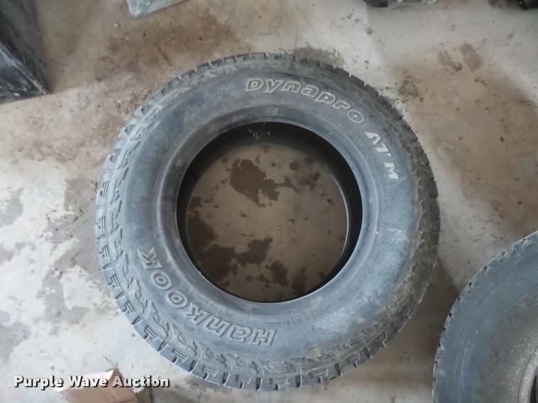 image for item DI9744 (8) tires