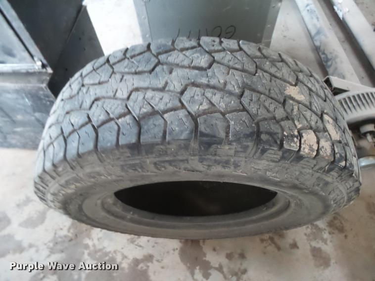 image for item DI9744 (8) tires