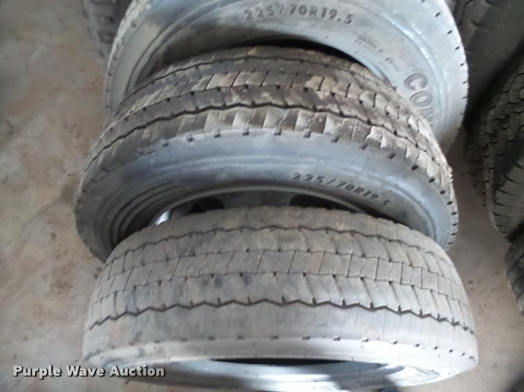 image for item DI9744 (8) tires