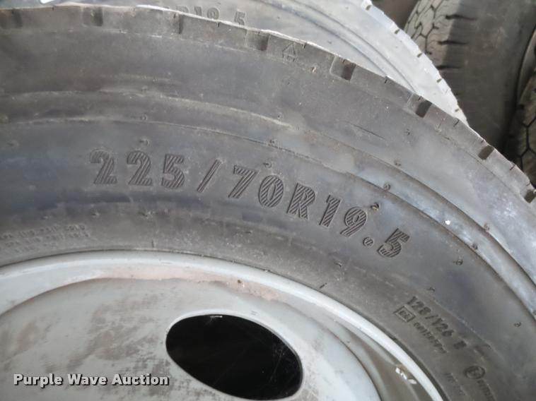 image for item DI9744 (8) tires
