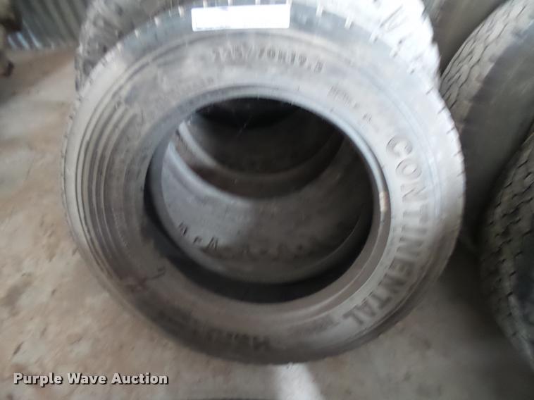 image for item DI9744 (8) tires