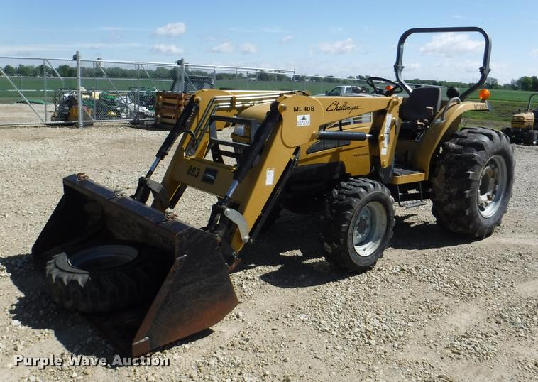 image for item DJ9022 2006 Challenger MT285B MFWD tractor