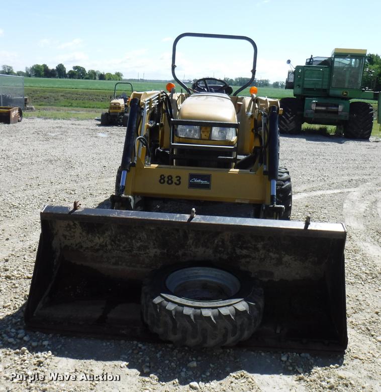 image for item DJ9022 2006 Challenger MT285B MFWD tractor