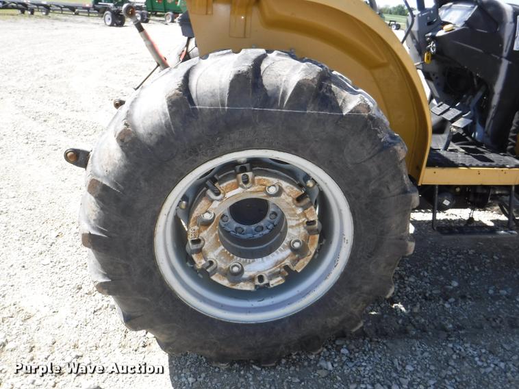 image for item DJ9022 2006 Challenger MT285B MFWD tractor