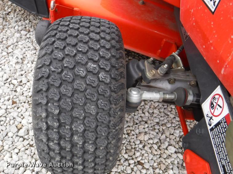 image for item DJ9056 Kubota GR2110 lawn mower