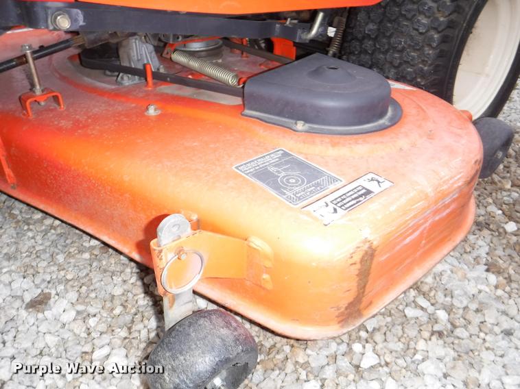 image for item DJ9056 Kubota GR2110 lawn mower