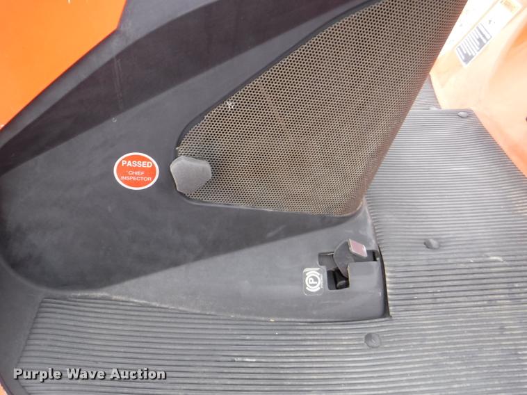 image for item DJ9056 Kubota GR2110 lawn mower