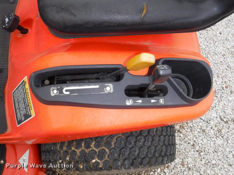 image for item DJ9056 Kubota GR2110 lawn mower