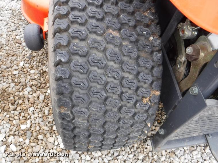 image for item DJ9056 Kubota GR2110 lawn mower