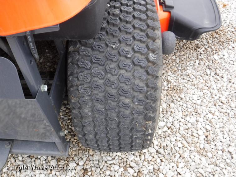 image for item DJ9056 Kubota GR2110 lawn mower