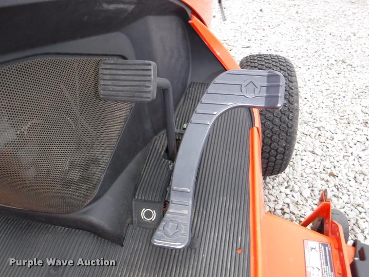 image for item DJ9056 Kubota GR2110 lawn mower