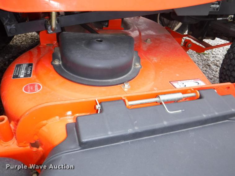 image for item DJ9056 Kubota GR2110 lawn mower