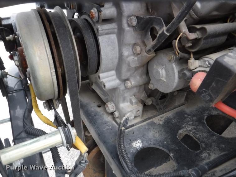 image for item DJ9057 Toro Z Master 252L lawn mower