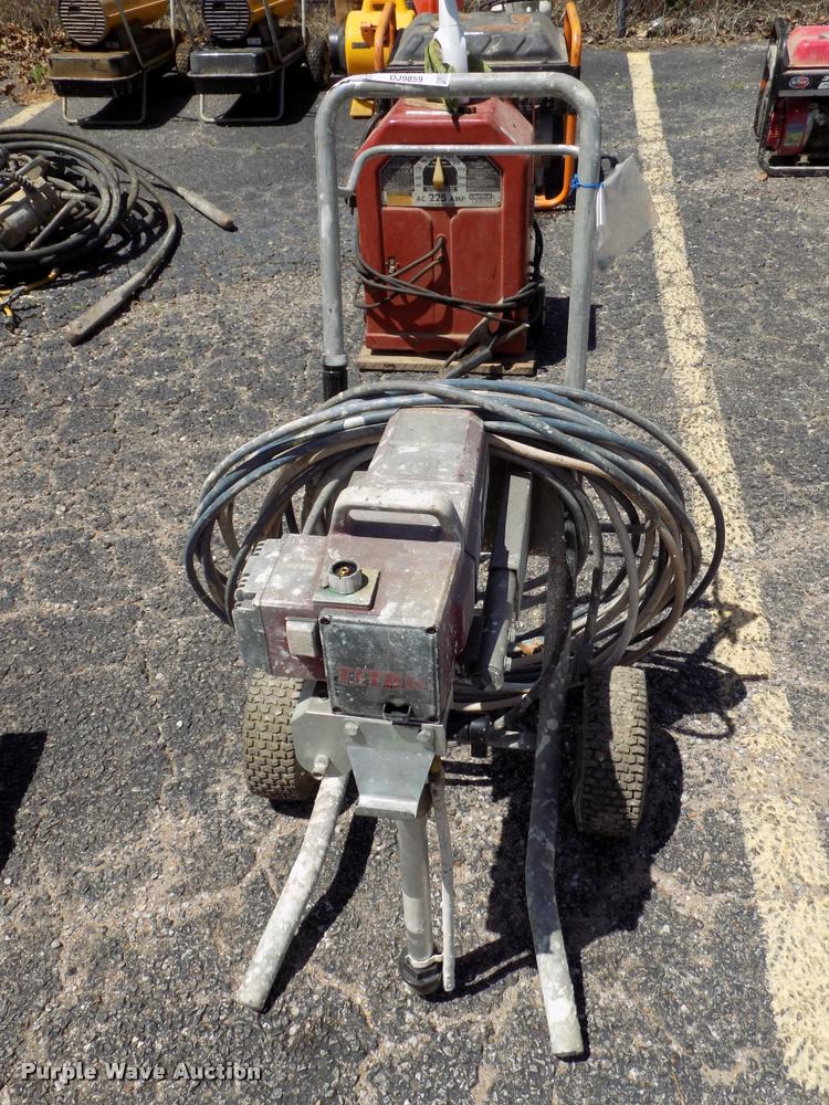 image for item DJ9859 Titan 740i high rider airless paint sprayer