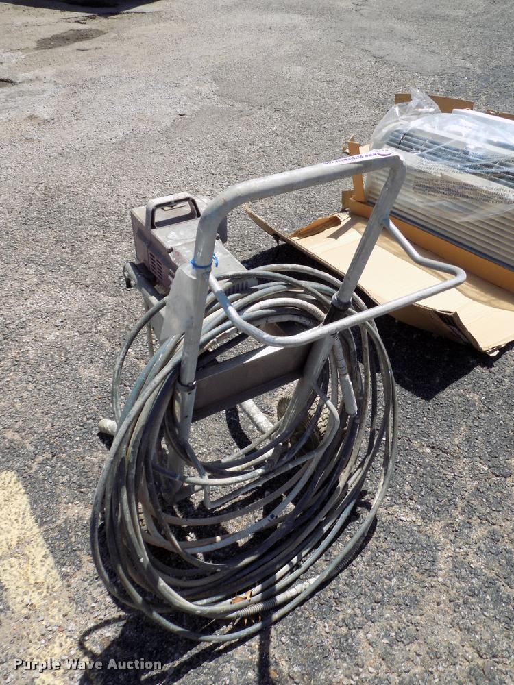 image for item DJ9859 Titan 740i high rider airless paint sprayer