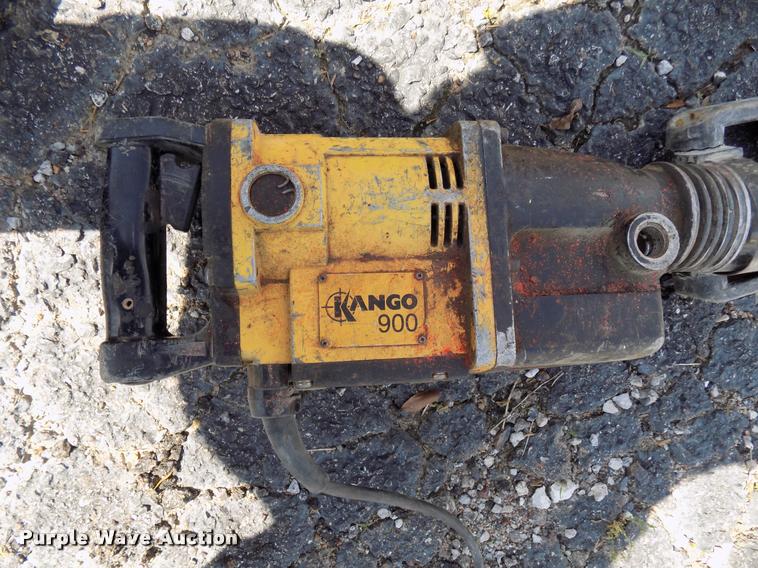 Kango 900 electric jackhammer in Tulsa, OK Item DJ9875 sold Purple Wave