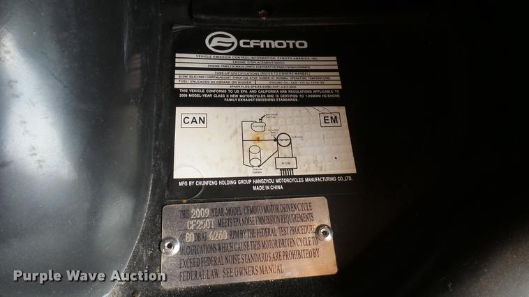 image for item DQ9194 2009 Chunfeng CF250T scooter