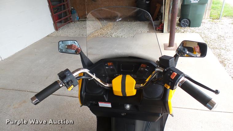 image for item DQ9194 2009 Chunfeng CF250T scooter