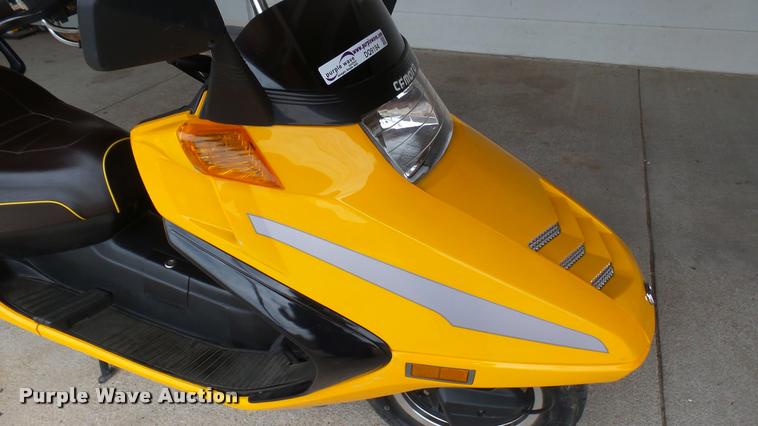 image for item DQ9194 2009 Chunfeng CF250T scooter