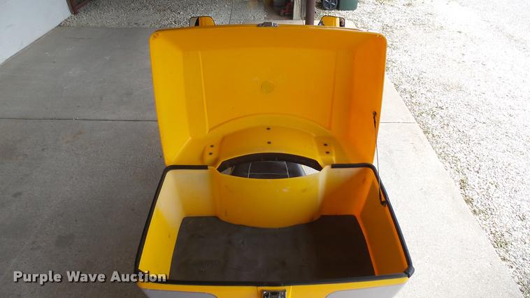 image for item DQ9194 2009 Chunfeng CF250T scooter