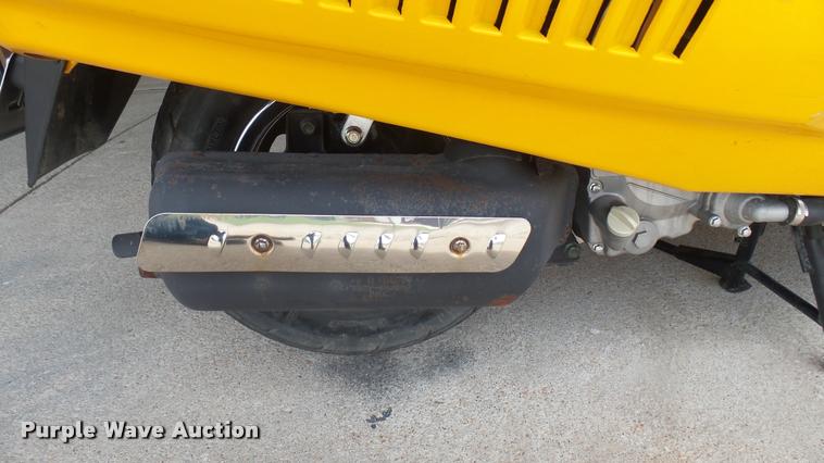 image for item DQ9194 2009 Chunfeng CF250T scooter