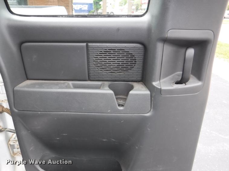 image for item J5697 2006 Chevrolet Silverado 1500 Ext. Cab pickup truck