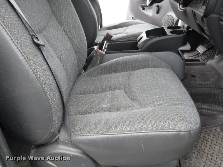 image for item J5697 2006 Chevrolet Silverado 1500 Ext. Cab pickup truck